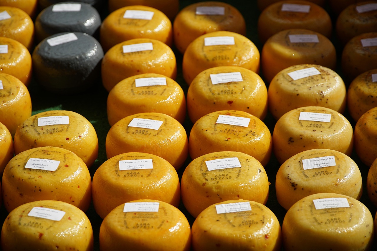 entdecken sie die besten käsekombinationen für jeden geschmack. perfekte pairings von käse mit wein, früchten und mehr für unvergessliche genussmomente.