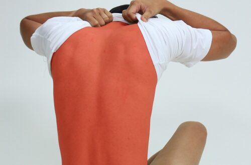 vermeiden sie rückenschmerzen mit einfachen tipps und übungen für eine gesunde wirbelsäule und bessere haltung.